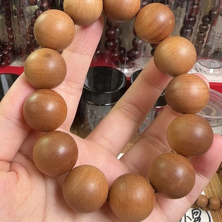 木质檀.檀.木……………..1.8