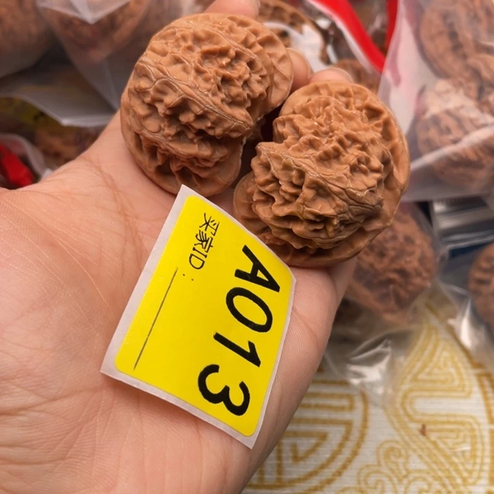 吊坠文玩核桃核桃