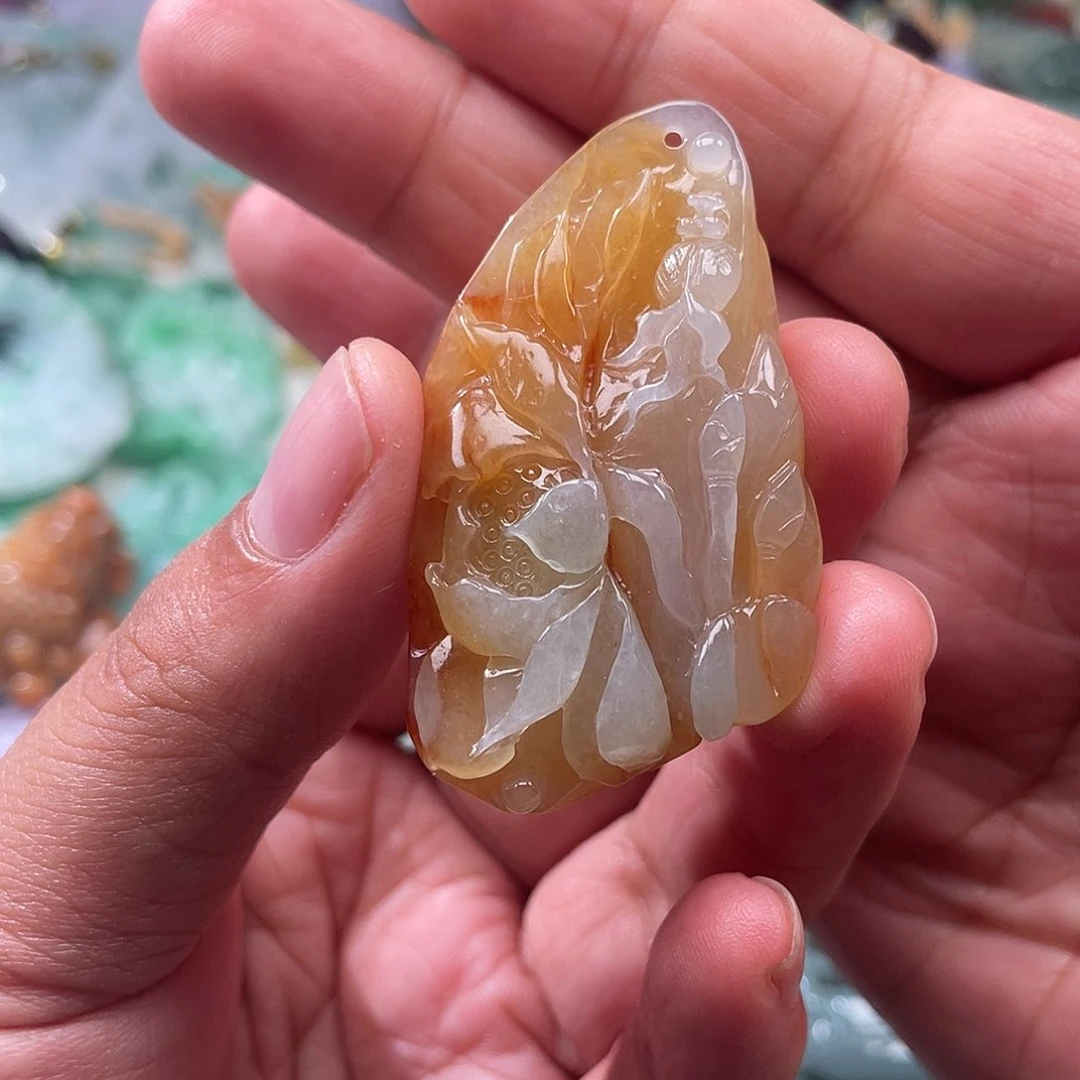 翡翠未镶嵌颈饰坤*翡玉缘翡翠