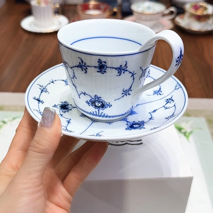 瓷片杯子杯子杯子水杯杯子水杯
