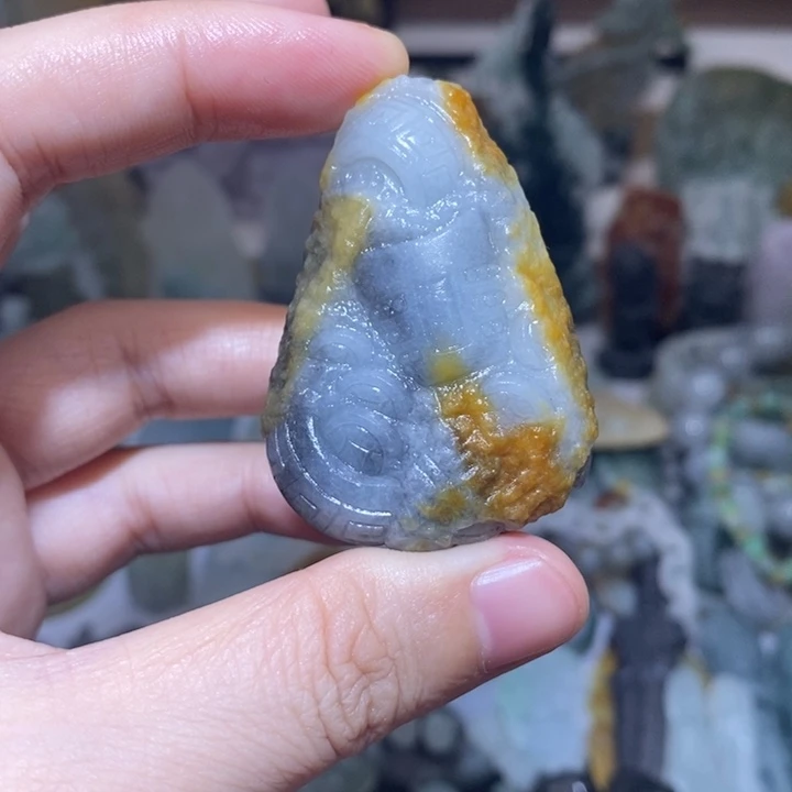 定制翡翠未镶嵌翡翠