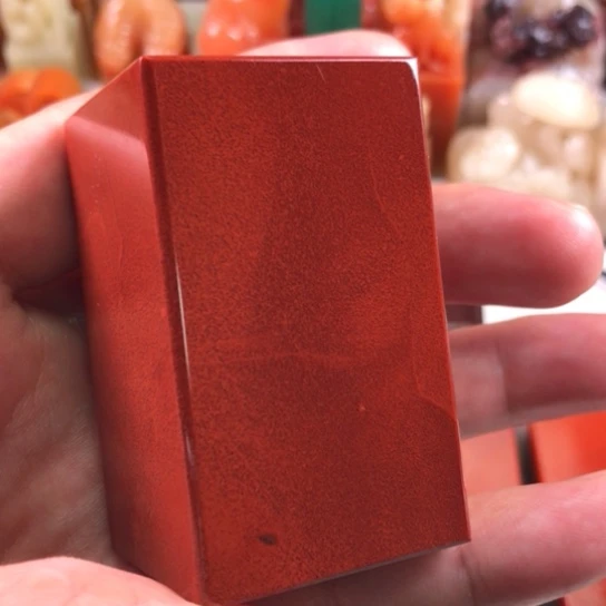 老挝石留*军精磨老挝石大方章