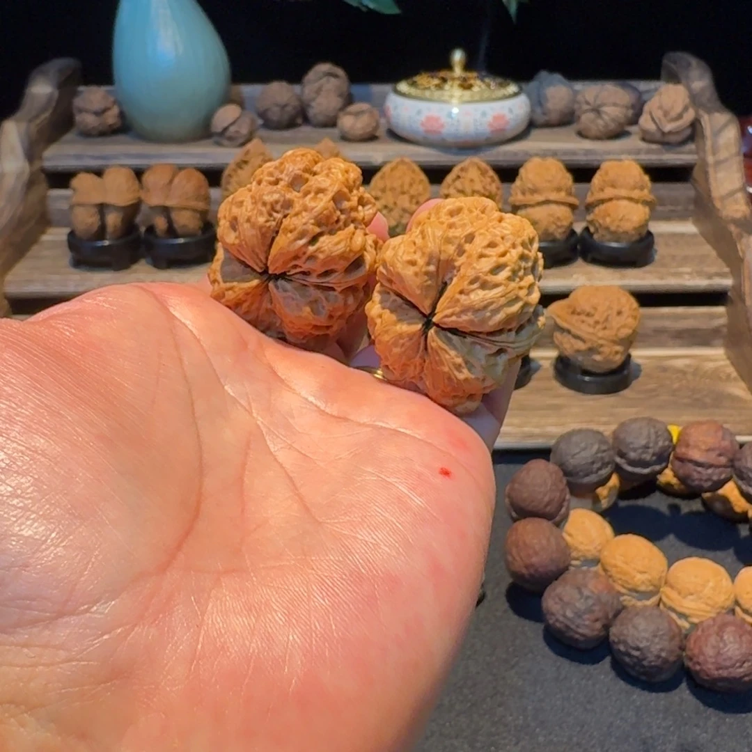 把件文玩核桃云南铁核桃30
