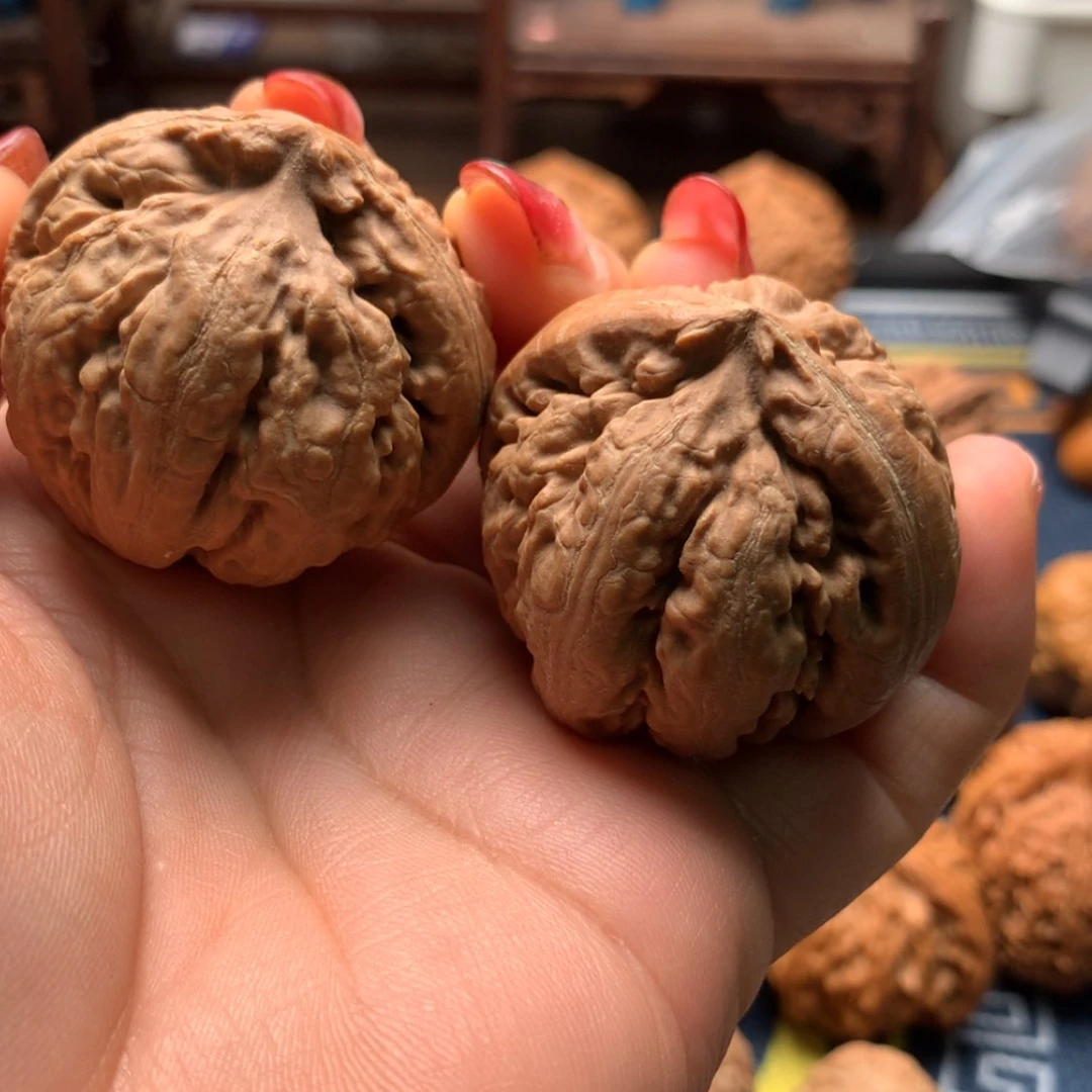 【闪购商品】把件文玩核桃J***H霸王龙40