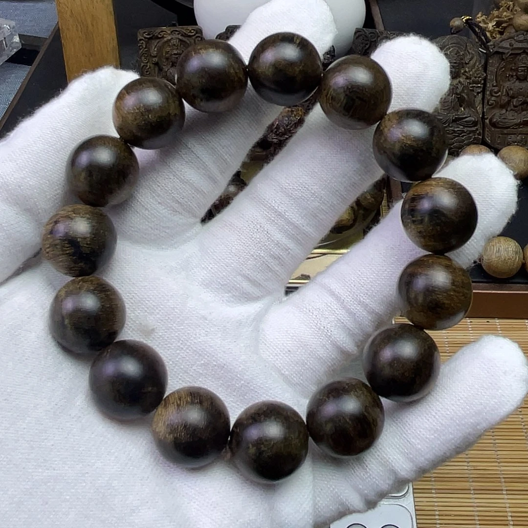 禹***制沉香手串越南白奇…………