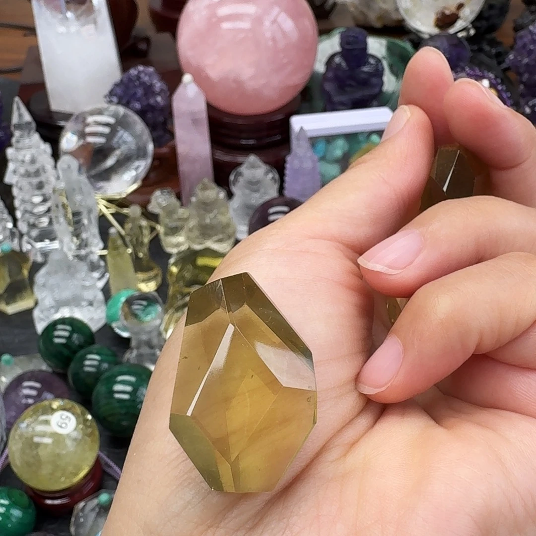 未镶嵌珠宝半成品水晶