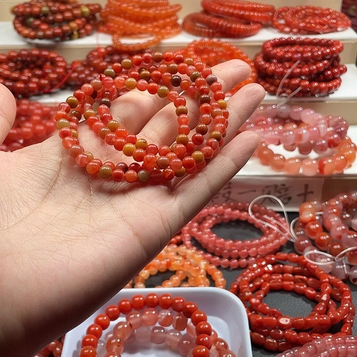 南红玛瑙未镶嵌手链