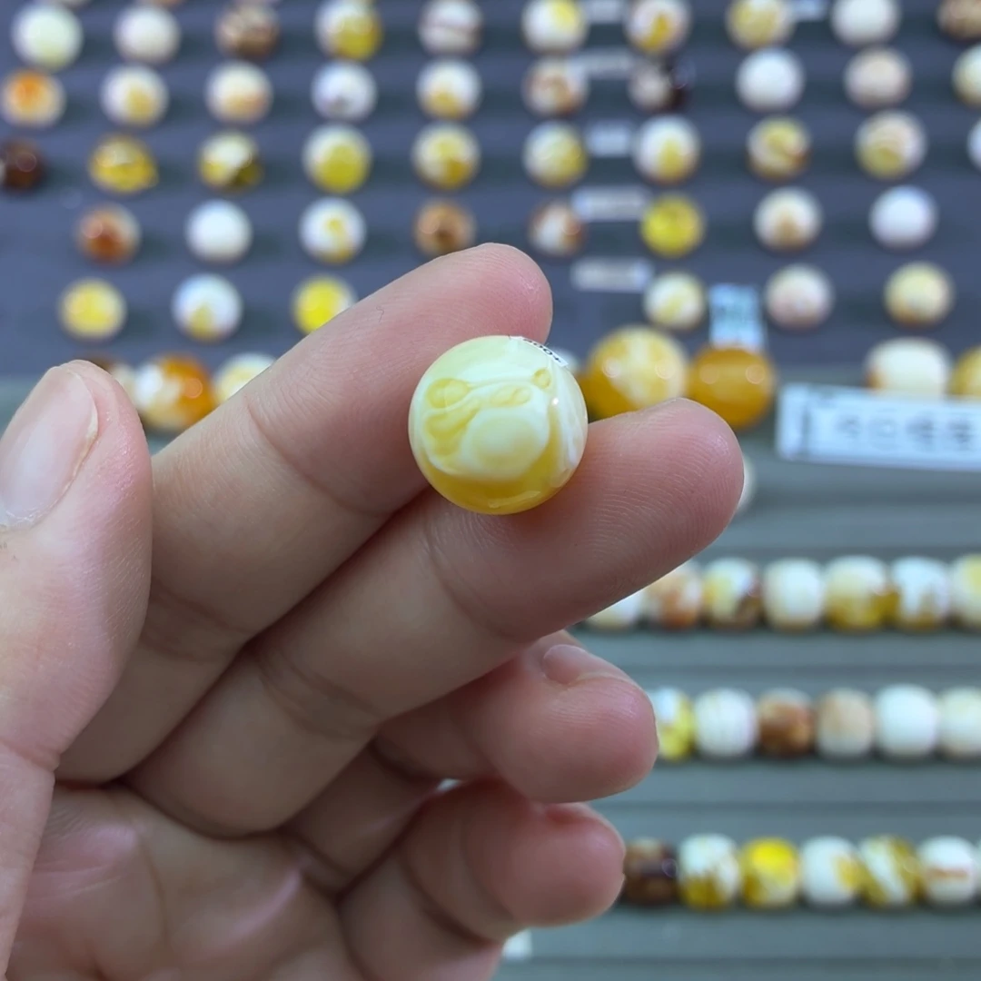 琥珀未镶嵌裸石13加圆珠