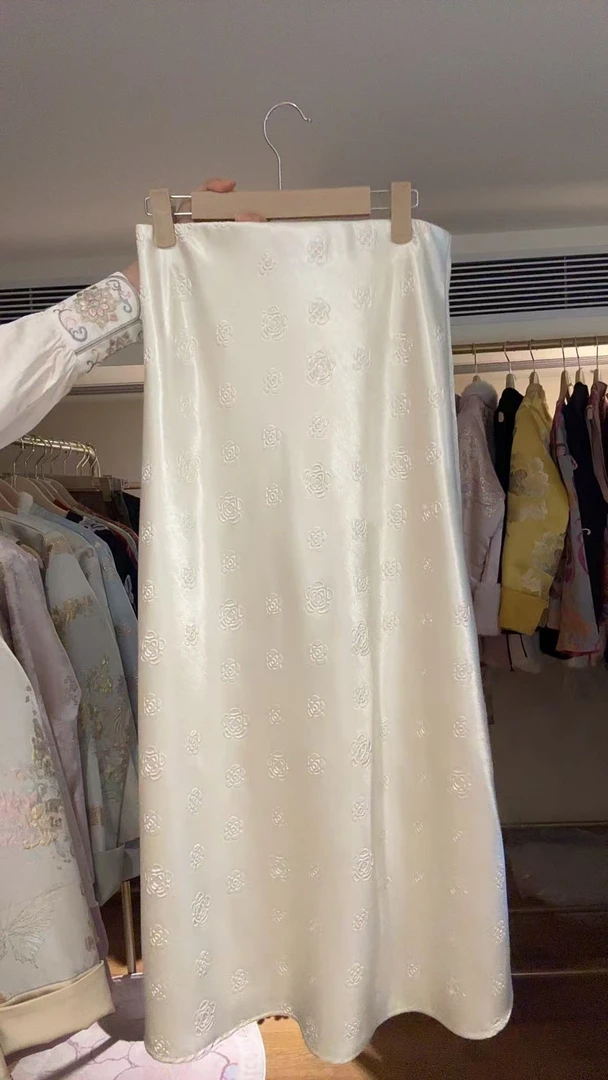 早春新款酸酸重锻半身裙长裙松紧高腰显瘦包臀直筒裙长裙