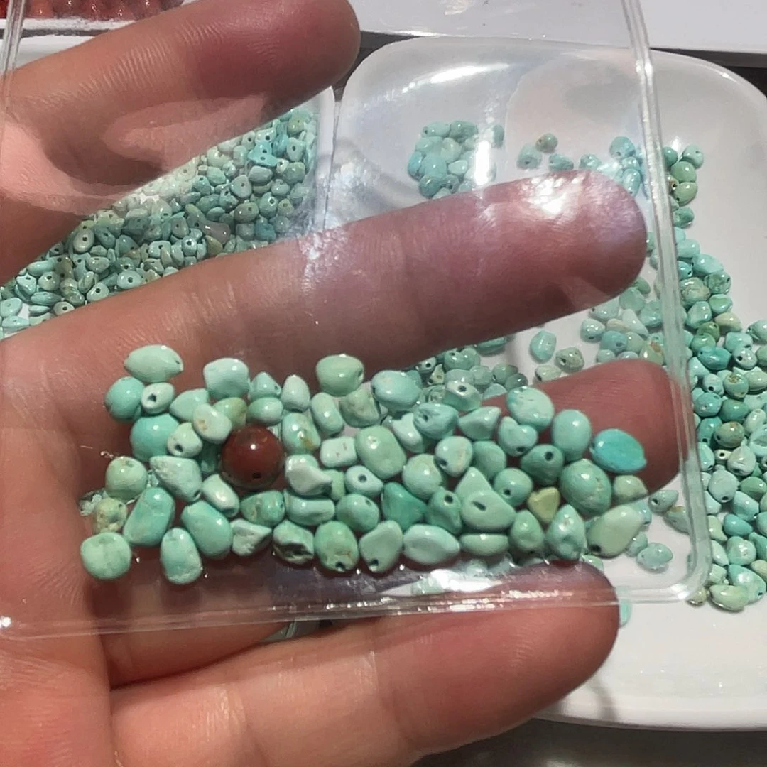 南红玛瑙未镶嵌珠宝奇石
