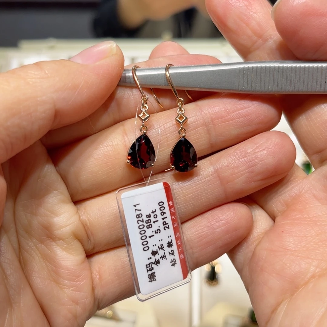 石榴石耳饰18K金镶嵌?****光