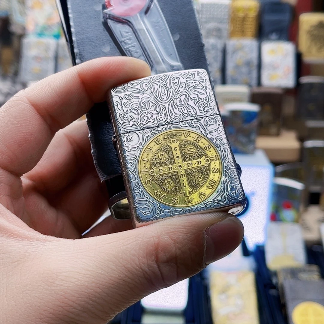 貔***貅铜钢盔甲鎏金康斯坦丁