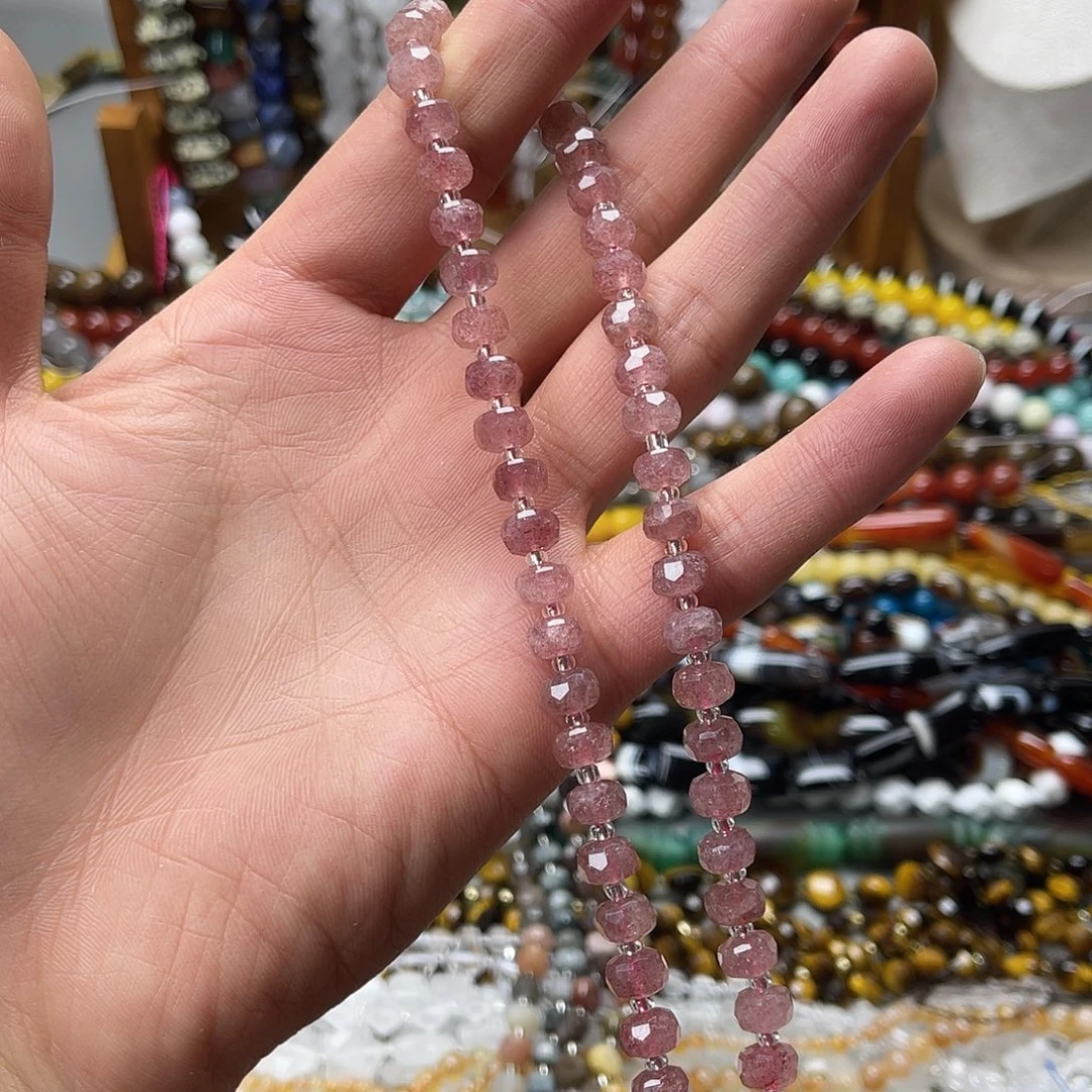 玛瑙/玉髓未镶嵌珠宝半成品卡8草莓晶切面车轮一条