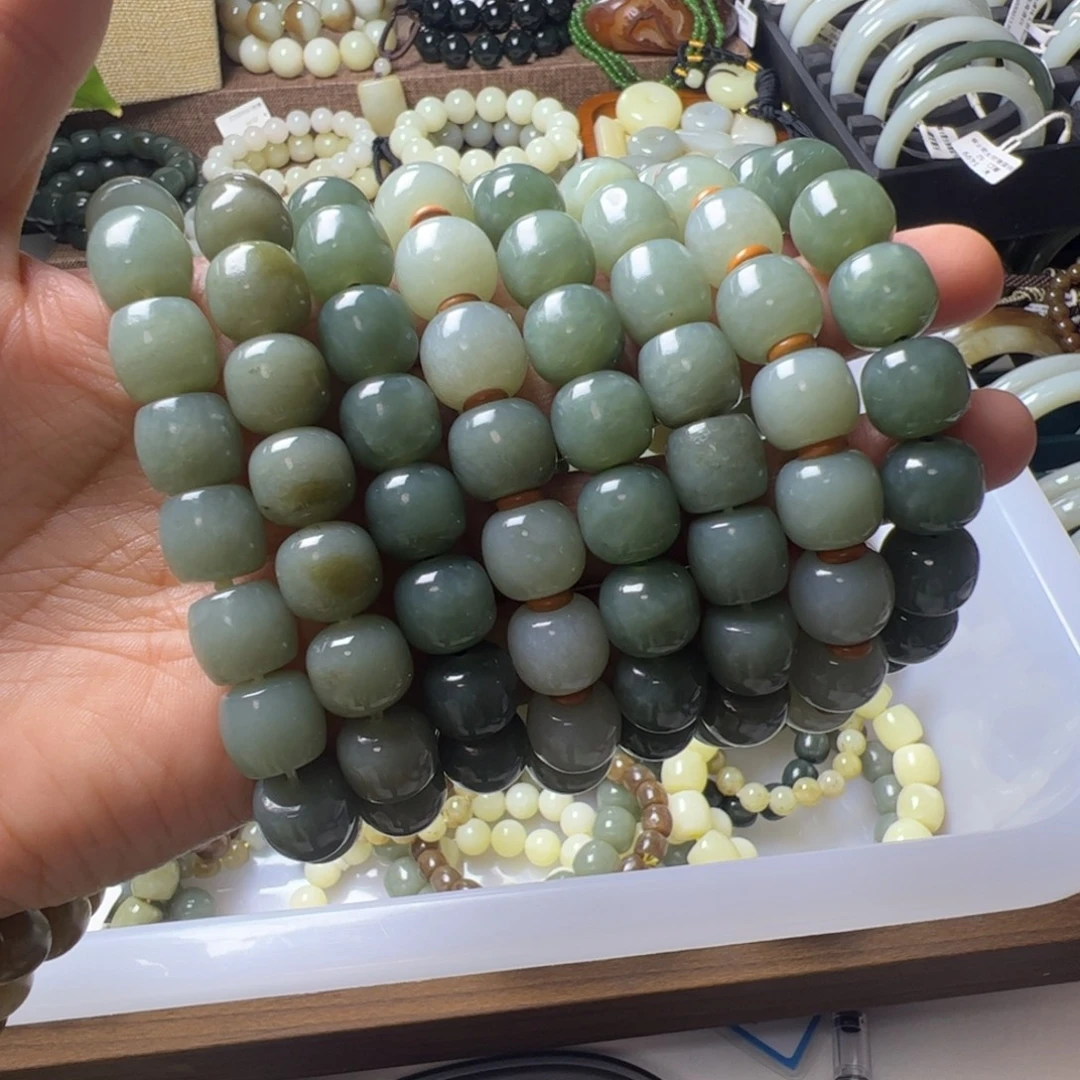 和田玉（糖玉）未镶嵌手链