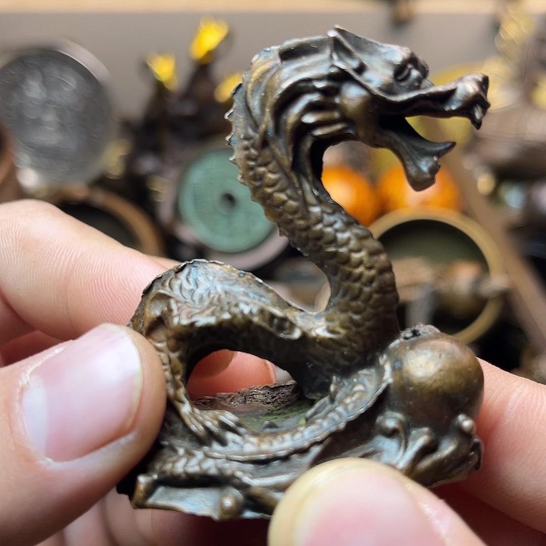 精美铜器工艺品等