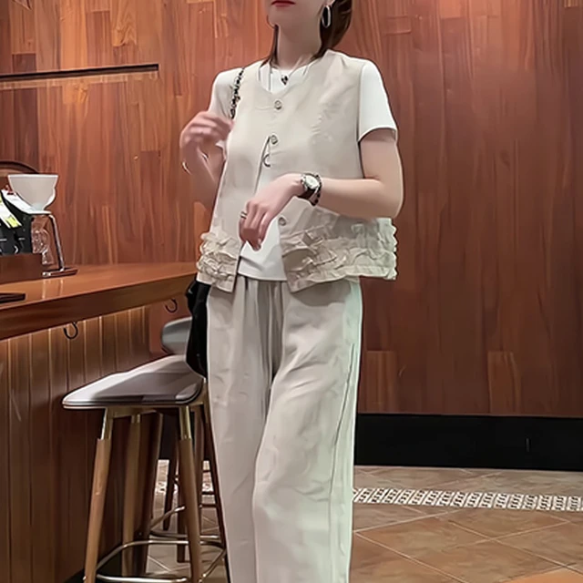 休闲极简风设计感花边马甲女春季新款洋气百搭无袖坎肩背心上衣潮