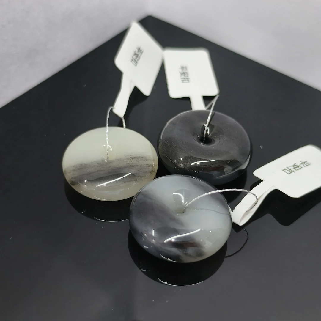 新疆和田玉于田料青花平安扣25-26mm 多样性发其一  高级百搭