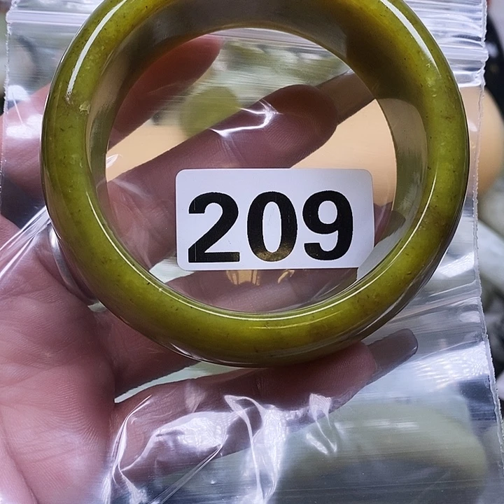 馨***鲍蛇纹石玉未镶嵌手镯