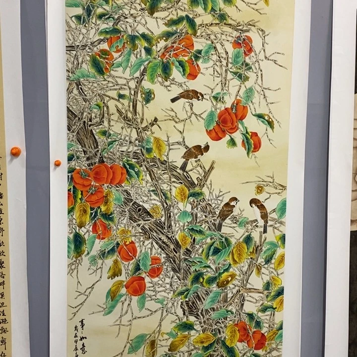 手绘作品等多种形式进行