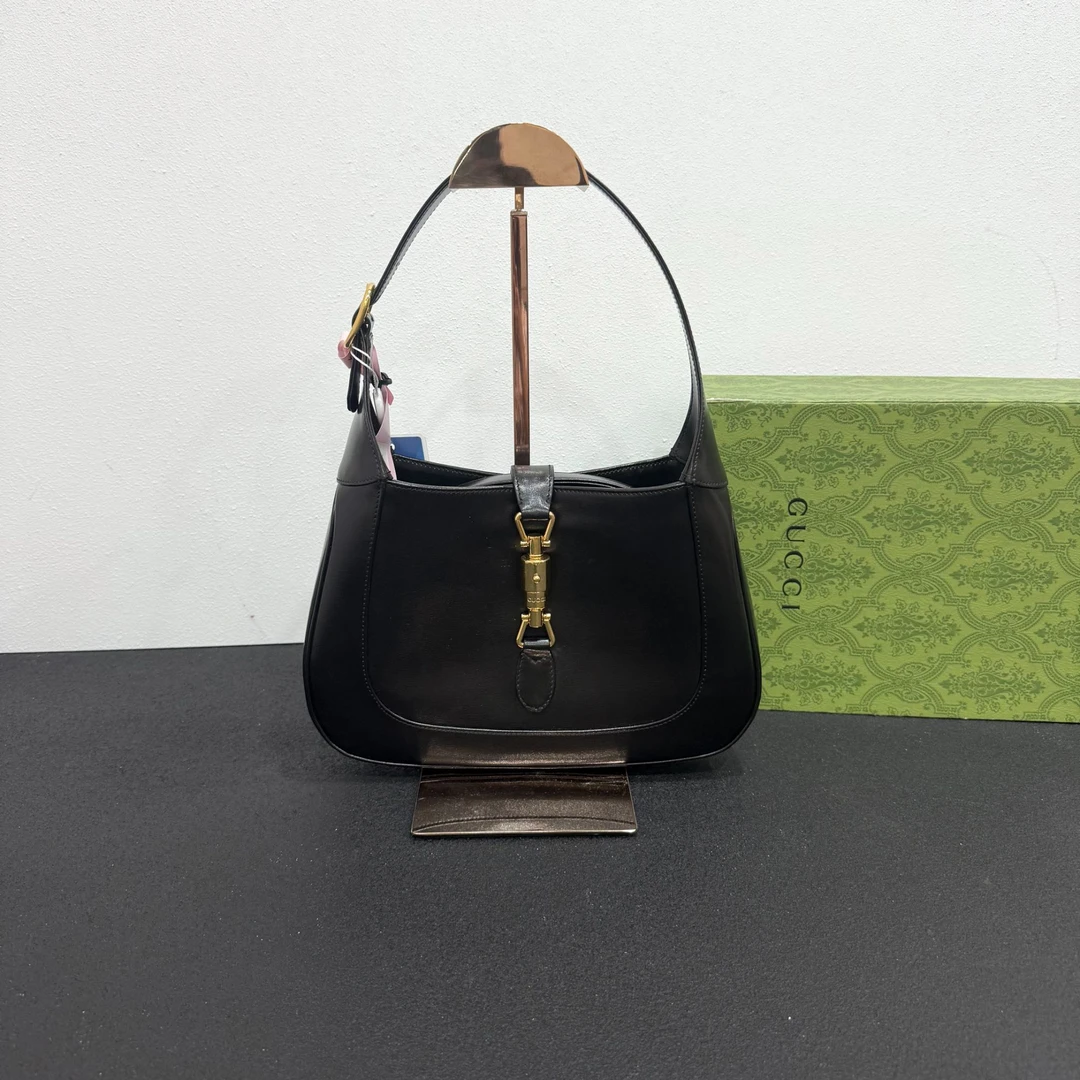 未使用 GUCCI/古驰 壹所奢品/GUCCI 1961腋下包 小号 新款 黑皮
