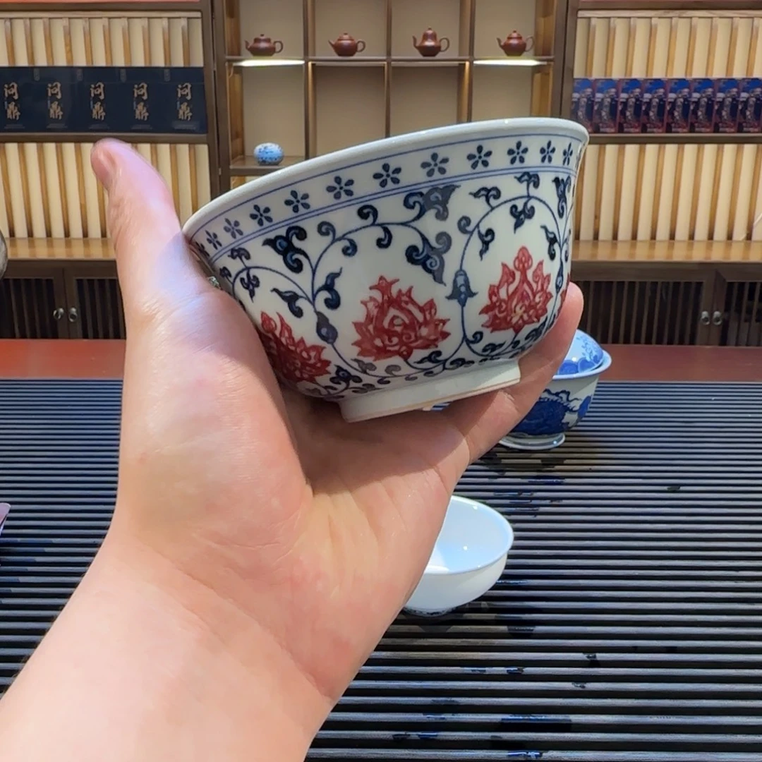 青花釉里红主人碗