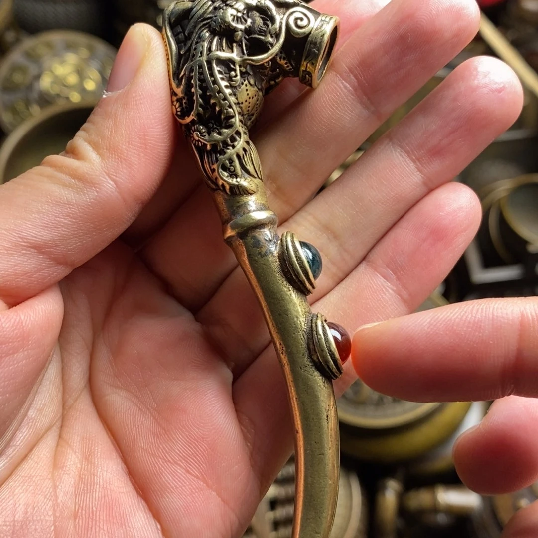 精美铜器做工精良