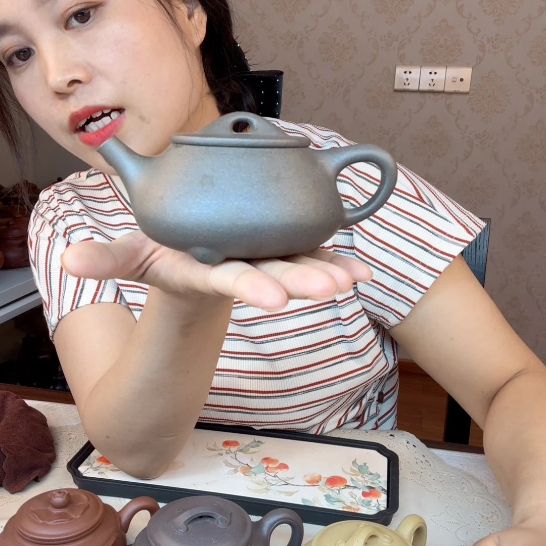 茶壶紫砂精工制作微暇