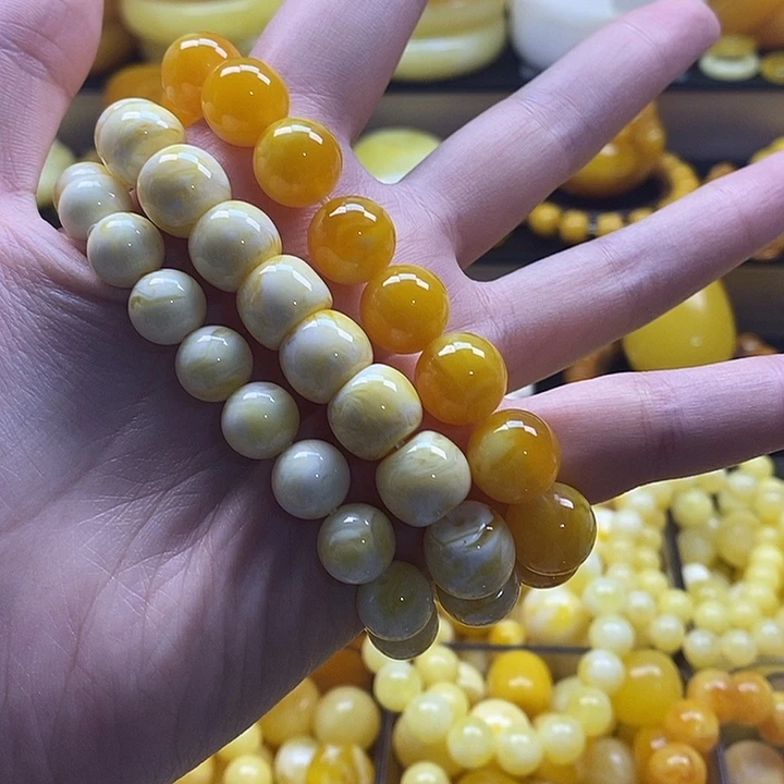 兴***店非金属老蜡飘花手串卡12兴群