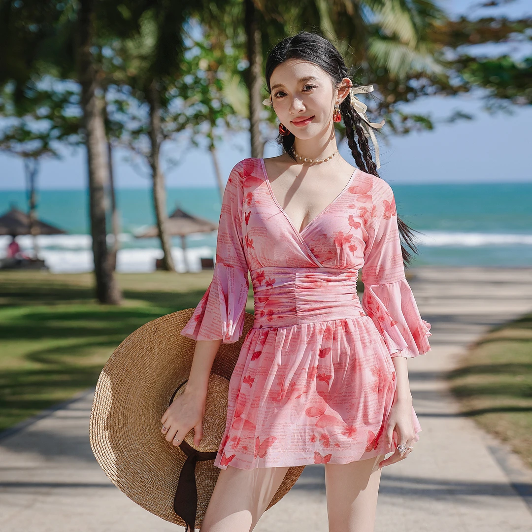 胖mm裙式连体加大码游泳衣保守平角遮肚显瘦大小胸钢托聚拢泳装女