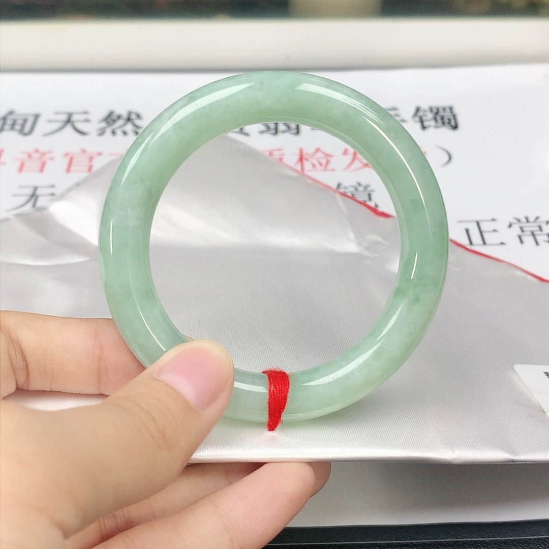 翡翠手镯未镶嵌6805圆