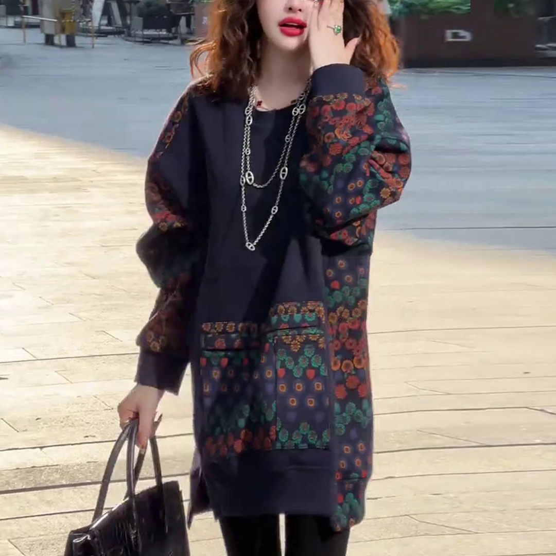 2026秋冬季新款休闲百搭显瘦长袖上衣时尚加绒加厚宽松印花卫衣女