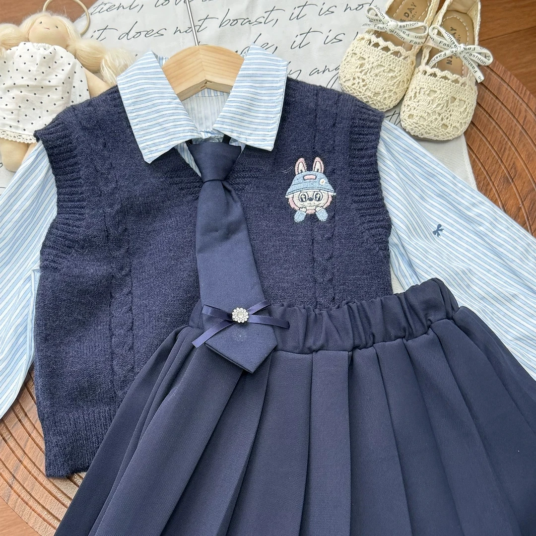 沐桉学院风小女童短裙套装拉布布套裙针织马甲衬衣三件套2025新款