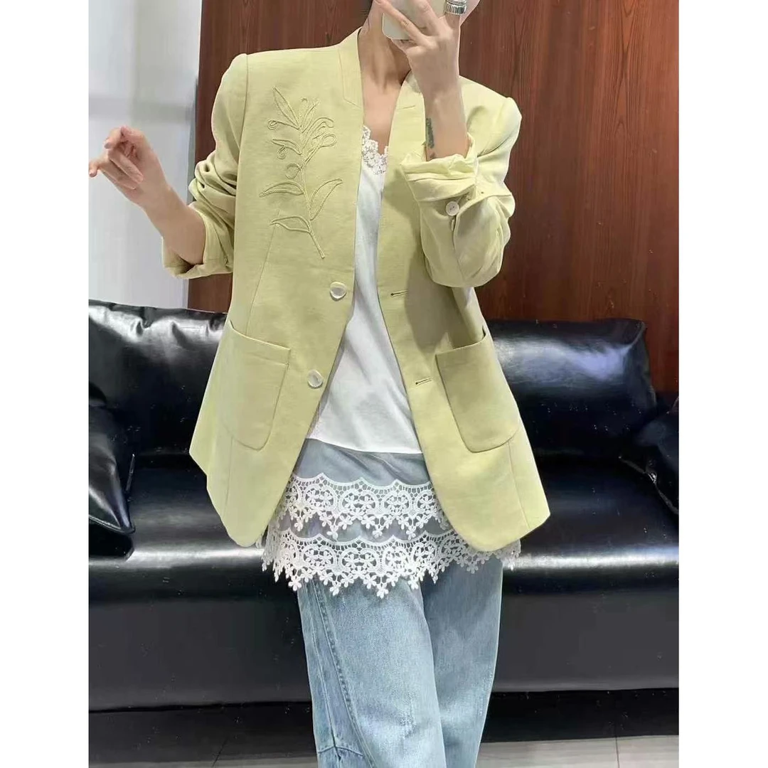 KIKI严选：91029-CC家欧货南油春季刺绣V领西装外套
