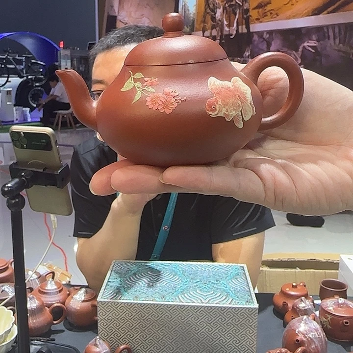 钓***客茶杯紫砂全手朱泥梨形 堆绘金鱼