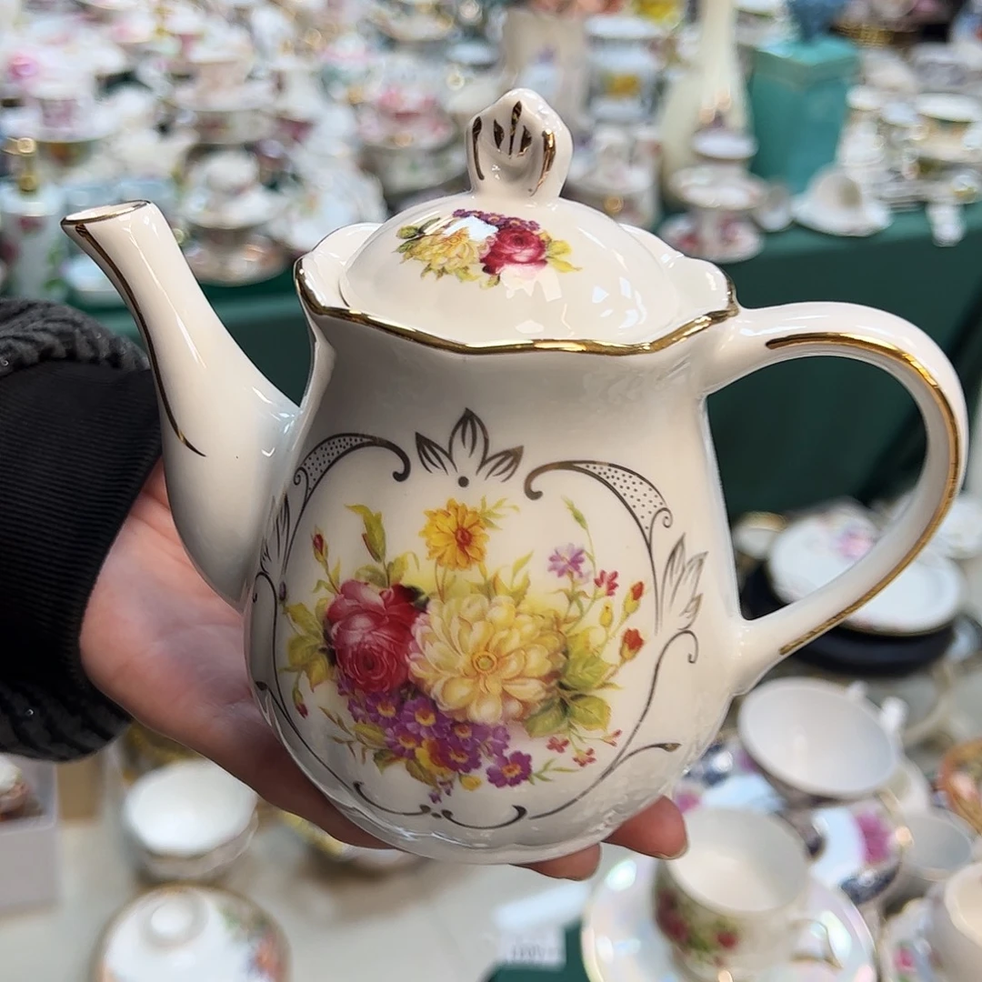 鹿与海陶瓷有限责任公司