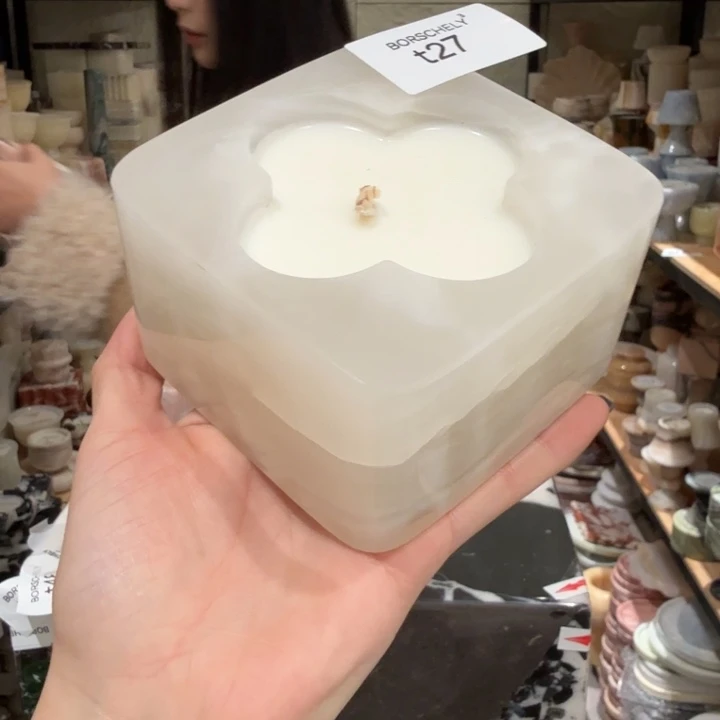 大理石t27。  心  小磕。