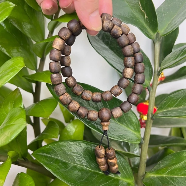 沉香9mm乌身圆叶奇楠沉香99沉多圈鼓珠老母树手串22克+多样性发一