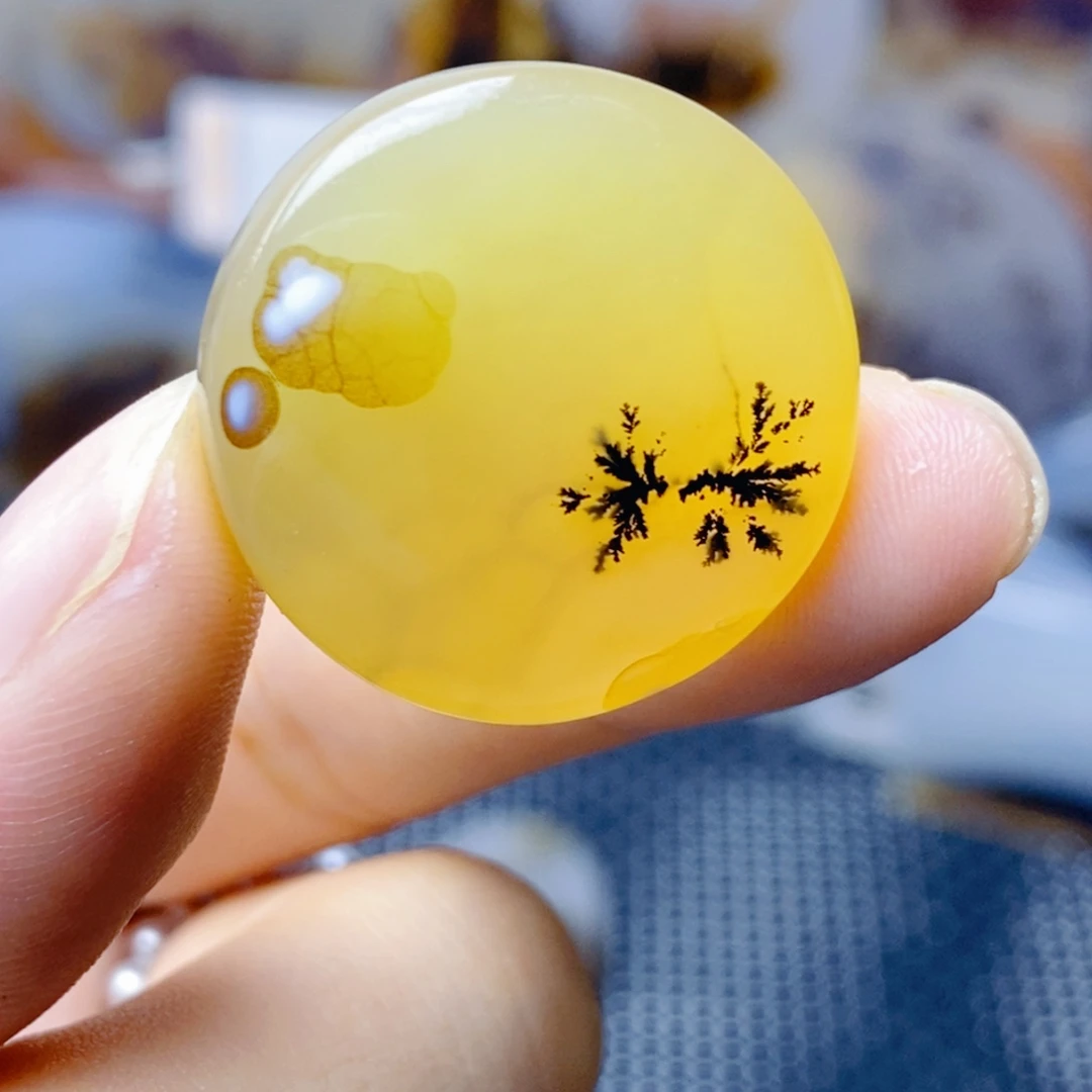 玛瑙/玉髓未镶嵌珠宝奇石