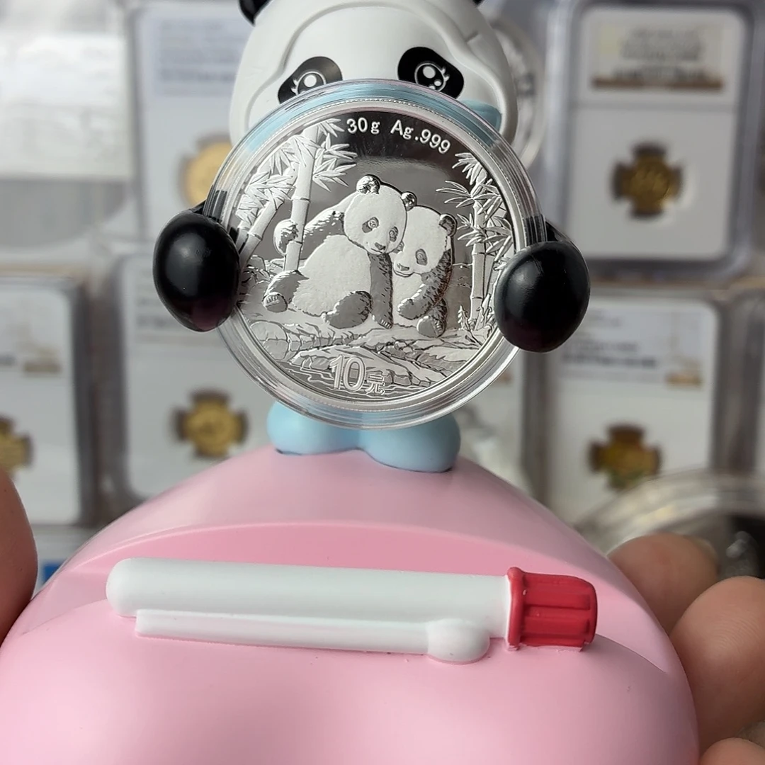纯银2026年30克银猫带小护士摆台