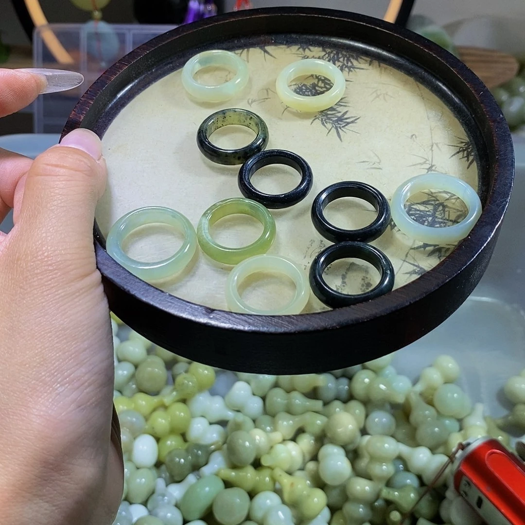 蛇纹石玉未镶嵌其他20