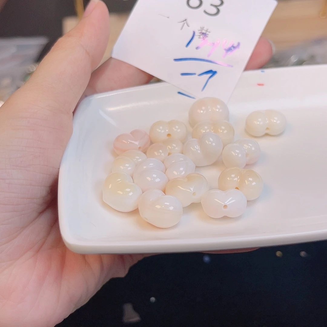 水晶珠宝半成品未镶嵌63 。