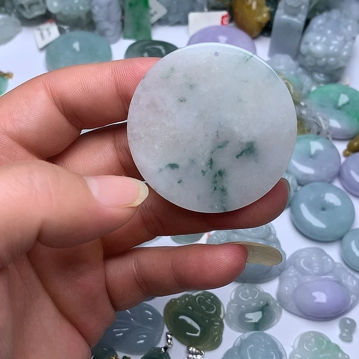 翡翠未镶嵌颈饰天然翡翠