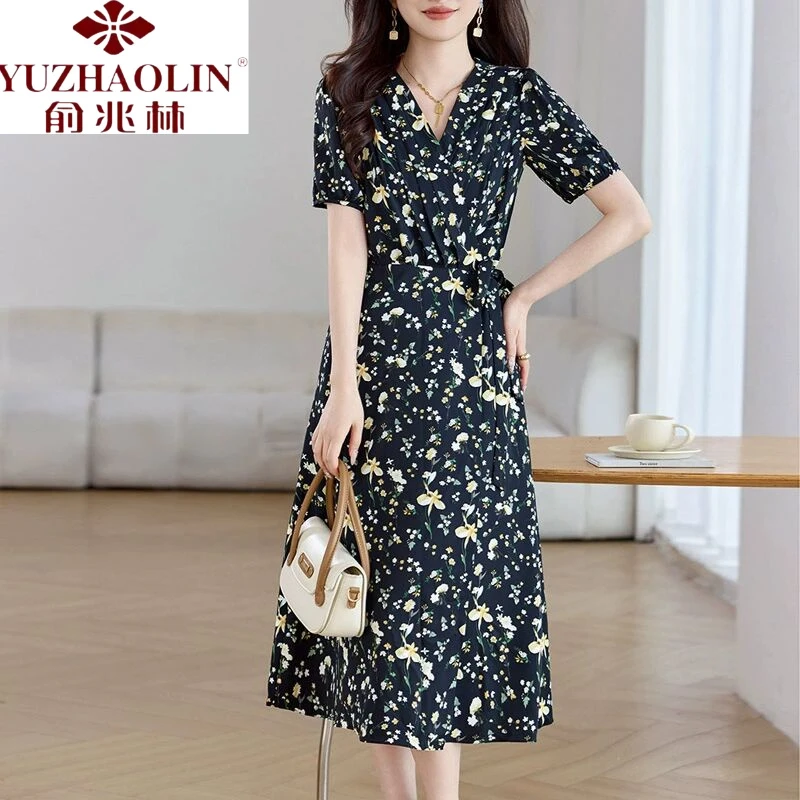 俞兆林妈妈夏装气质雪纺短袖连衣裙2025新款中老年女夏季洋气收腰