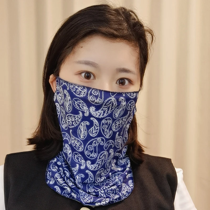 冰丝印花围脖骑车出游防晒面罩挂耳围脖潮流洋气遮阳