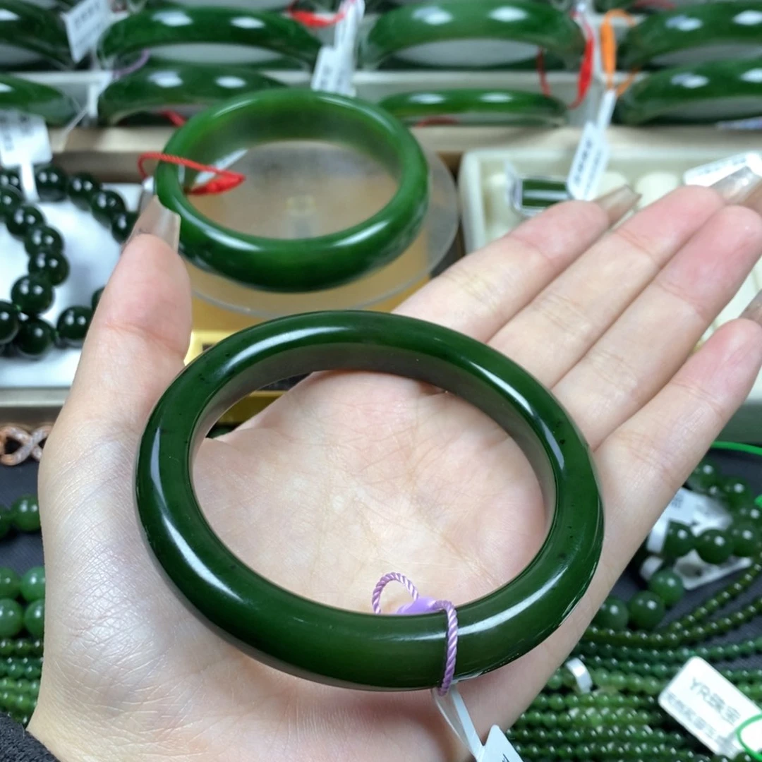 和田玉（碧玉）手镯未镶嵌60