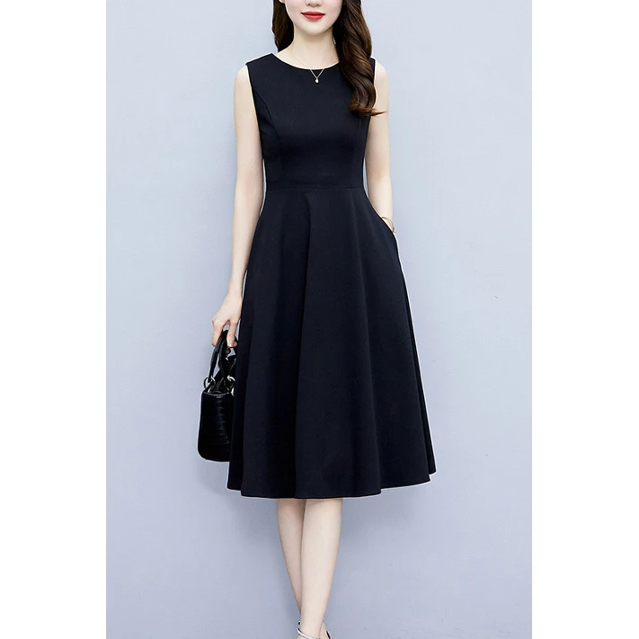 黑色无袖连衣裙女夏季中长款收腰显瘦背心裙洋气纯色有口袋小黑裙
