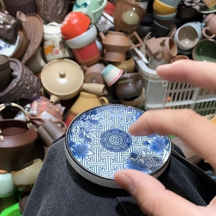 瓷片荷花的小尾巴都要带回来呢