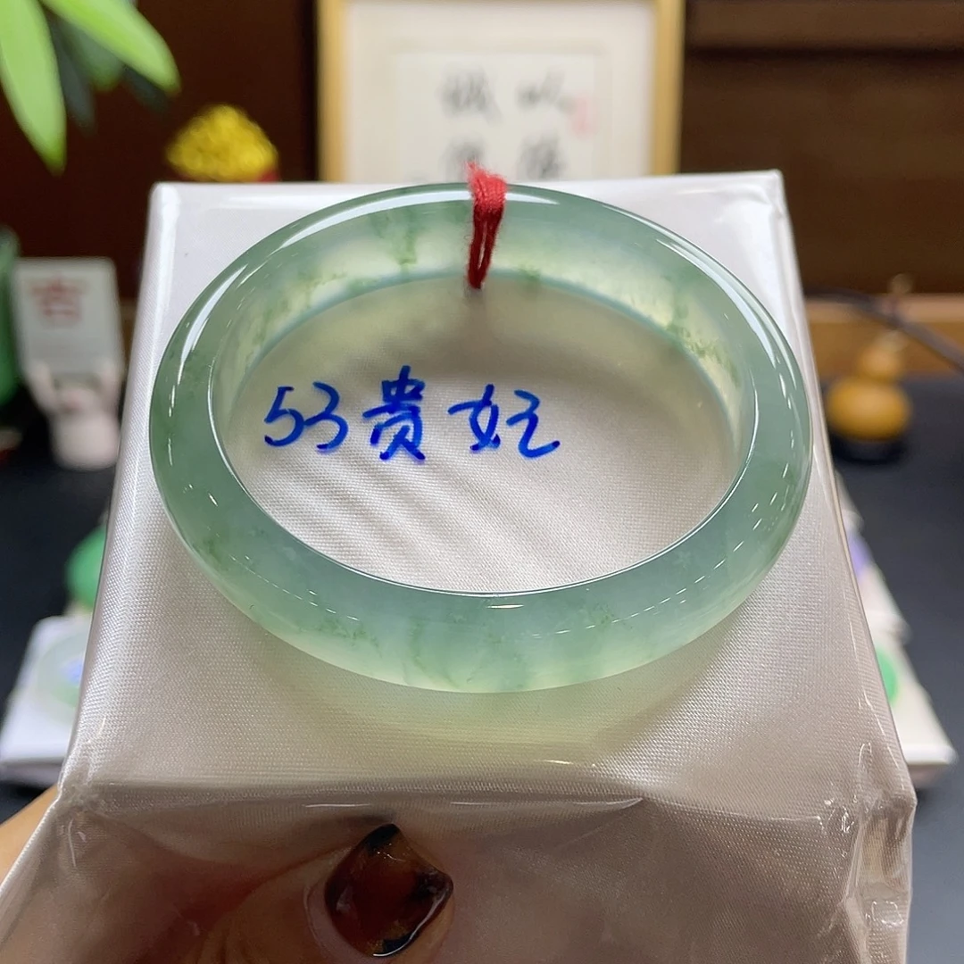 翡翠未镶嵌手镯52 号链接