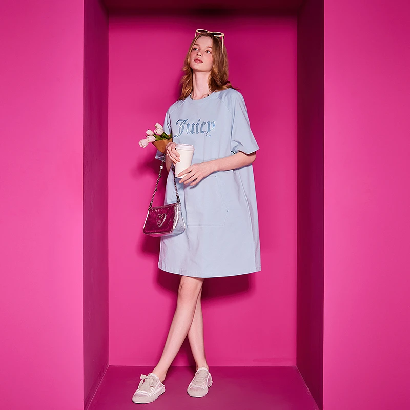 Juicy Couture橘滋夏水蓝星球学院风图案烫钻插肩袖连衣裙女