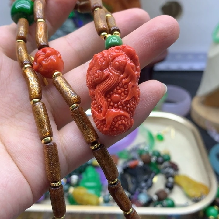 玛瑙/玉髓颈饰合金吊坠